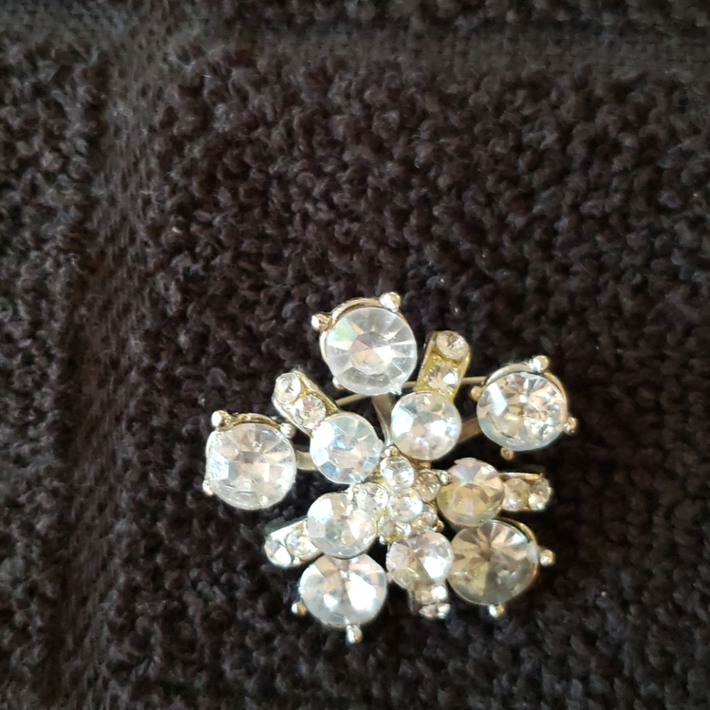 Broach - Picture 2 of 4